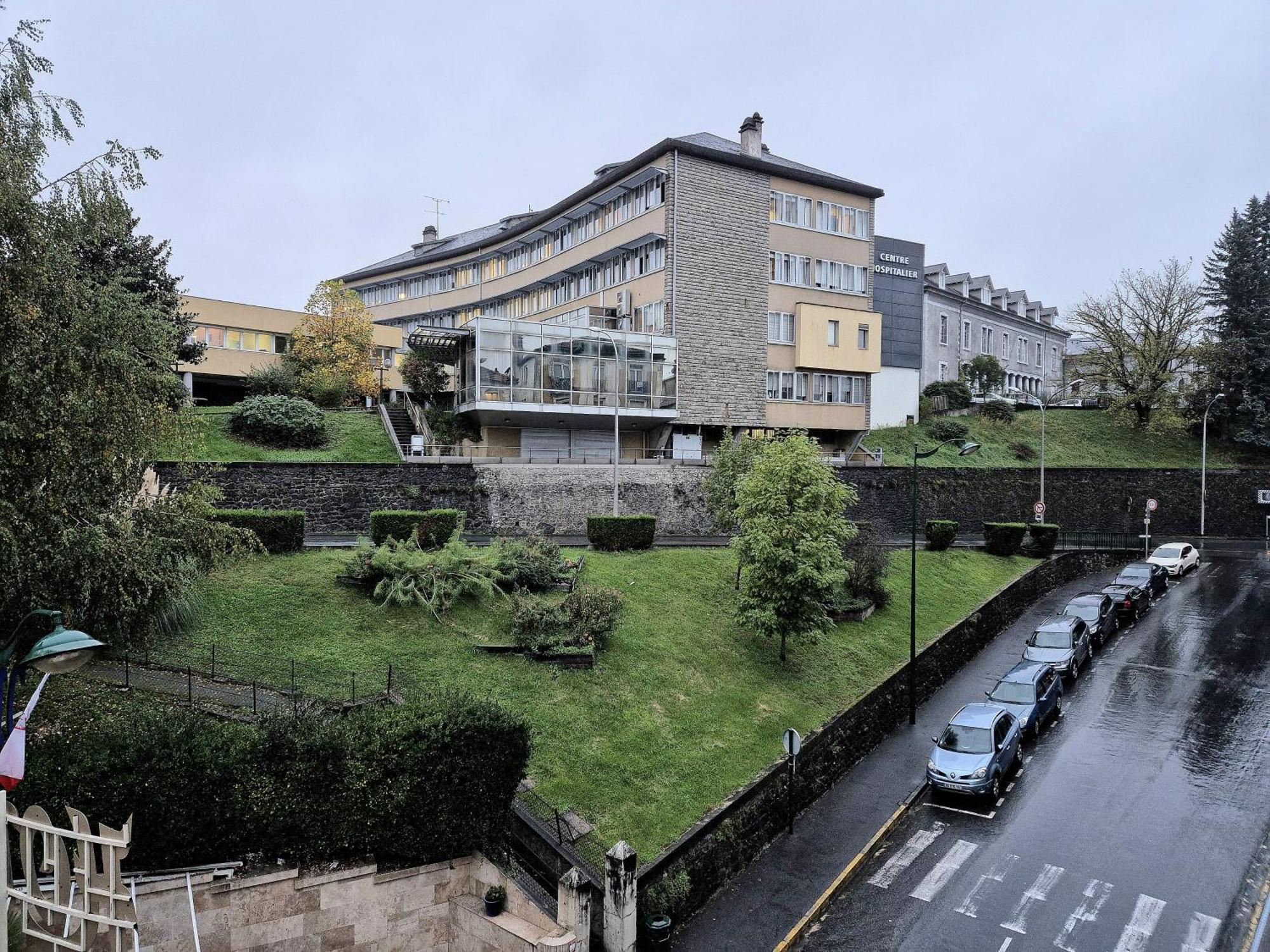 Le Cocon-T2-Proche Du Centre-Wifi Apartamento Lourdes Exterior foto